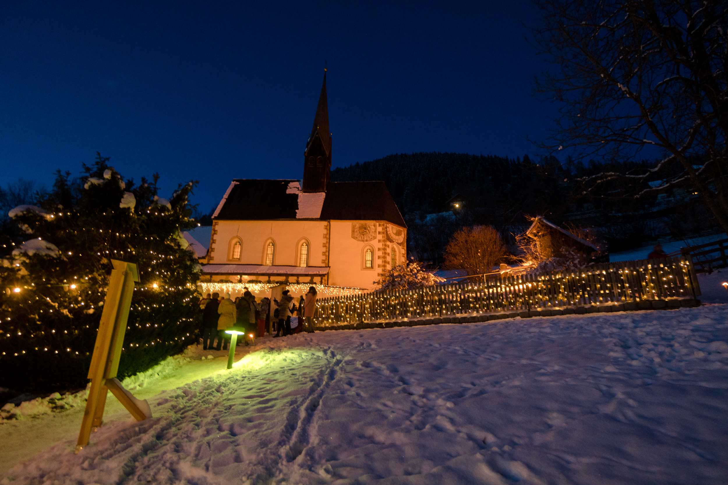 Kirchheimská adventní stezka - &quot;Cesta ticha&quot; ke kostelu sv. Kateřiny v Bad Kleinkirchheimu