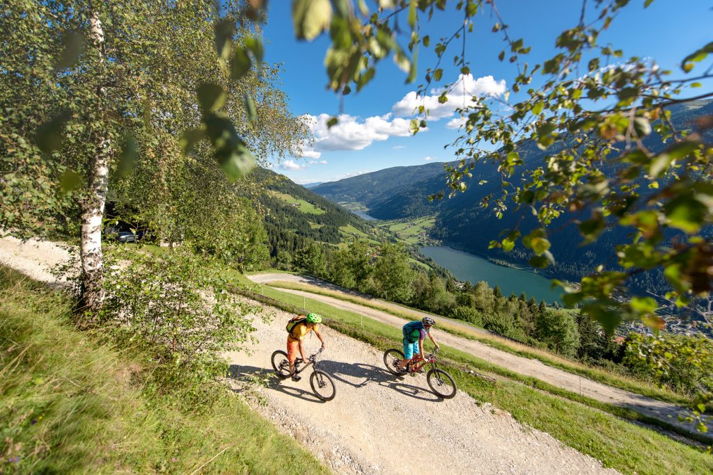Mountainbiking from the mountain to the lake in the Bad Kleinkirchheim region