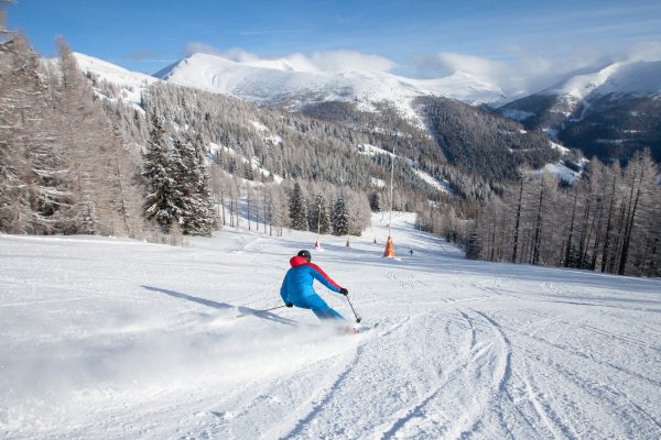 Skifahren_Panorama_Biosphaerenpark © BRM - Mathias Praegant