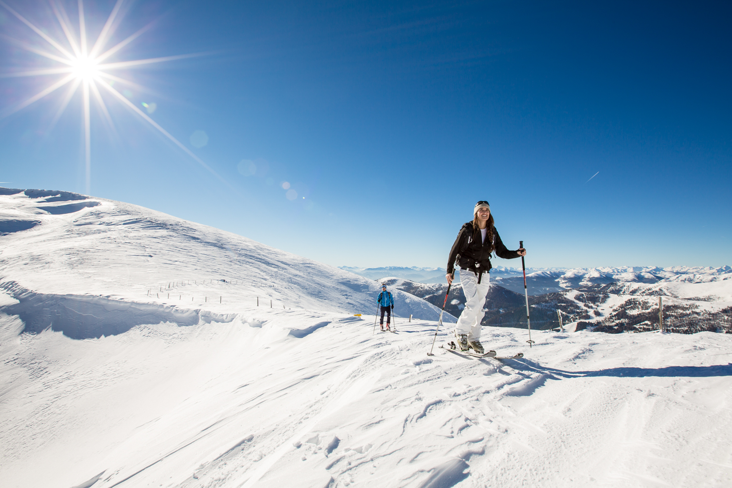 Abseits der Piste: Skitouren gehen in den Kärntner Nockbergen direkt in Bad Kleinkirchheim. Winterurlaub Abseits der Piste
