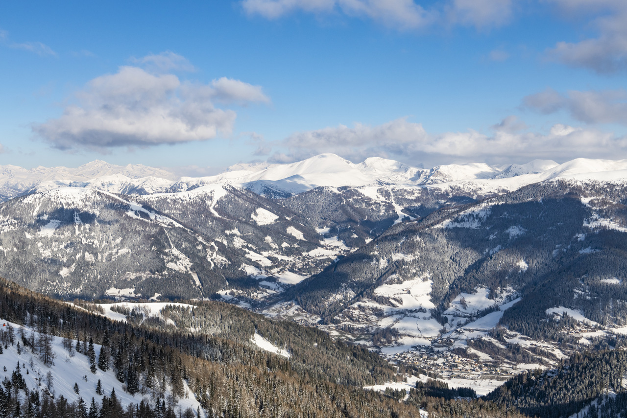 Webcam Live Bad Kleinkirchheim: Landhaus Apartments Prägant
